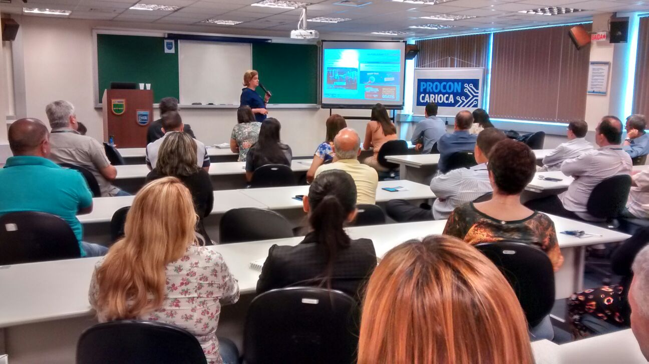 Procon Carioca realiza palestra para o efetivo da CISCEA
